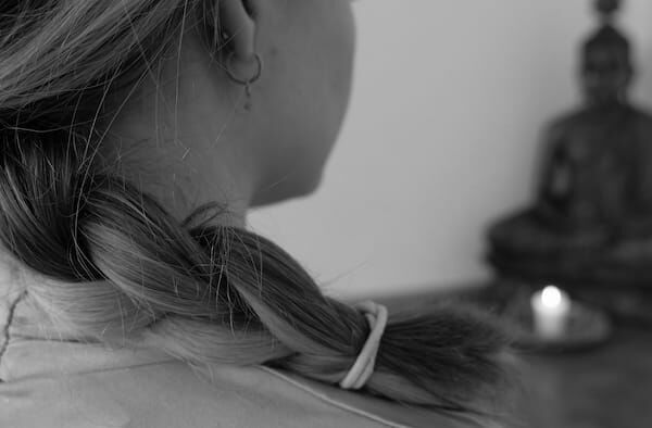 Triguṇa - 3 Stränge eines geflochtenen Zopfes